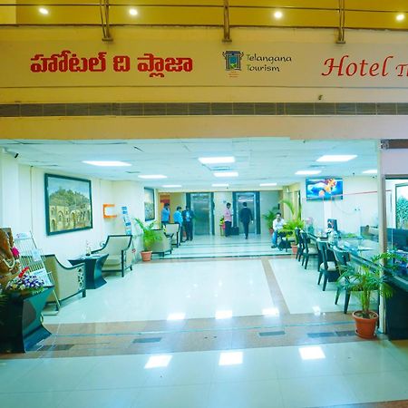 Hotel The Plaza Hyderabad Luaran gambar