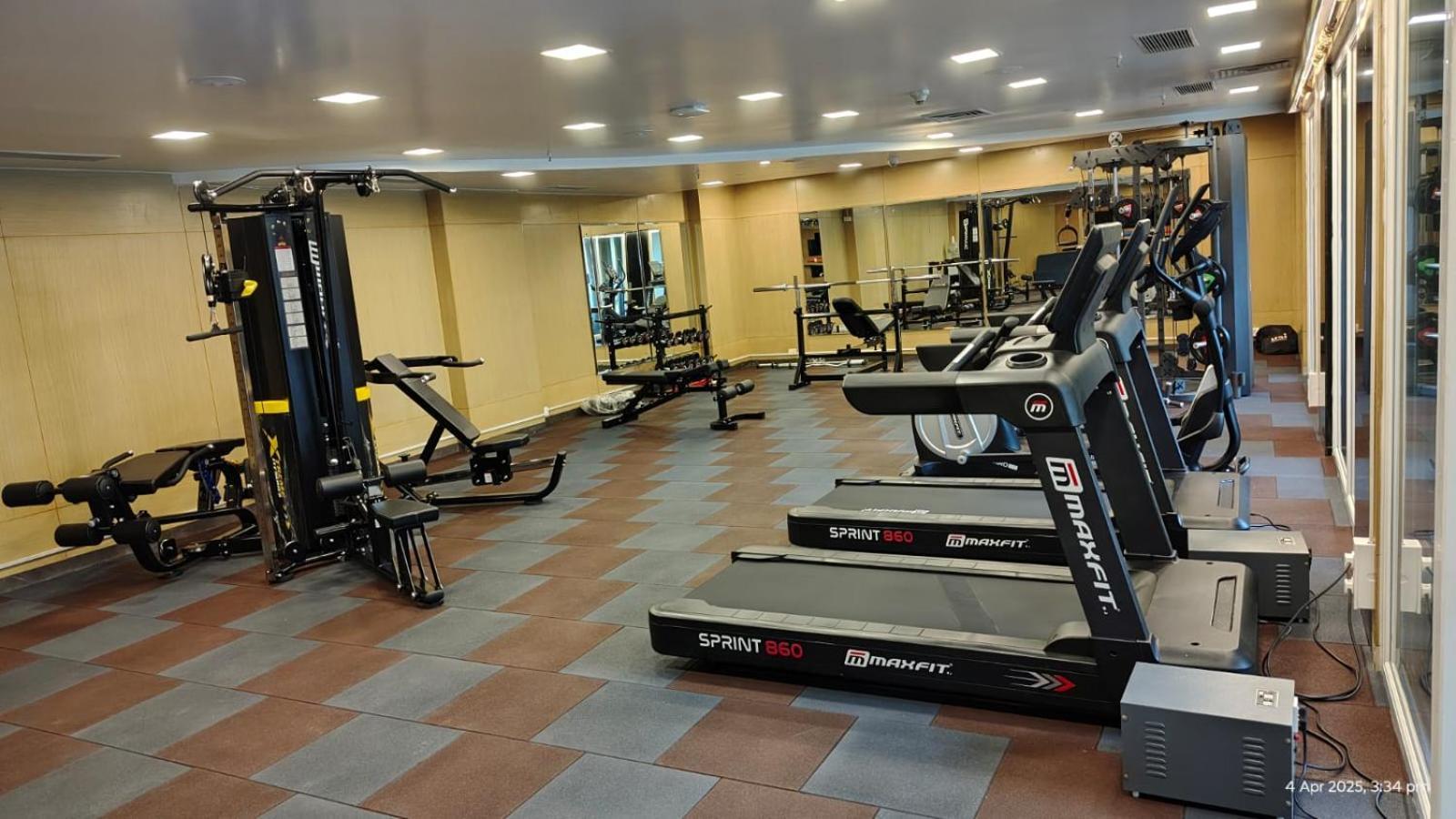 Hotel The Plaza Hyderabad Luaran gambar
